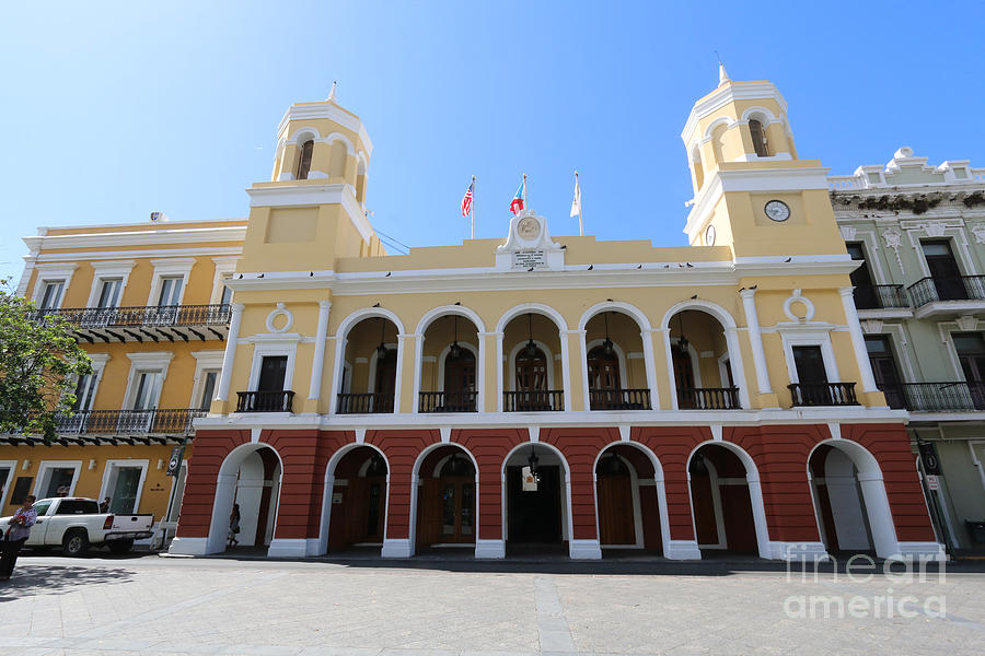 City Hall in Old San Juan Photograph by Steven Spak