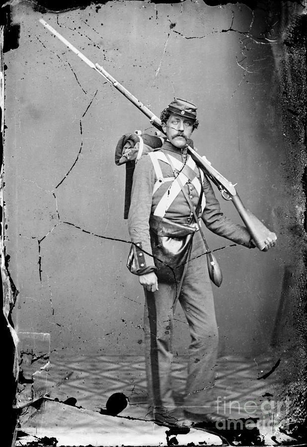Civil War: Union Soldier Photograph by Granger