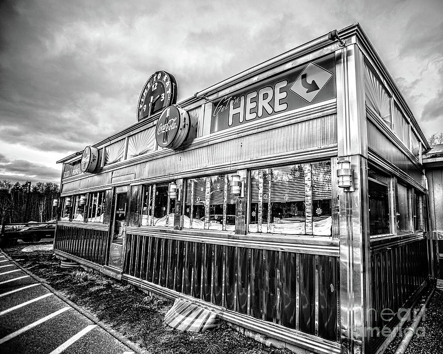 Classic American Diner Black and White Photograph by Edward Fielding
