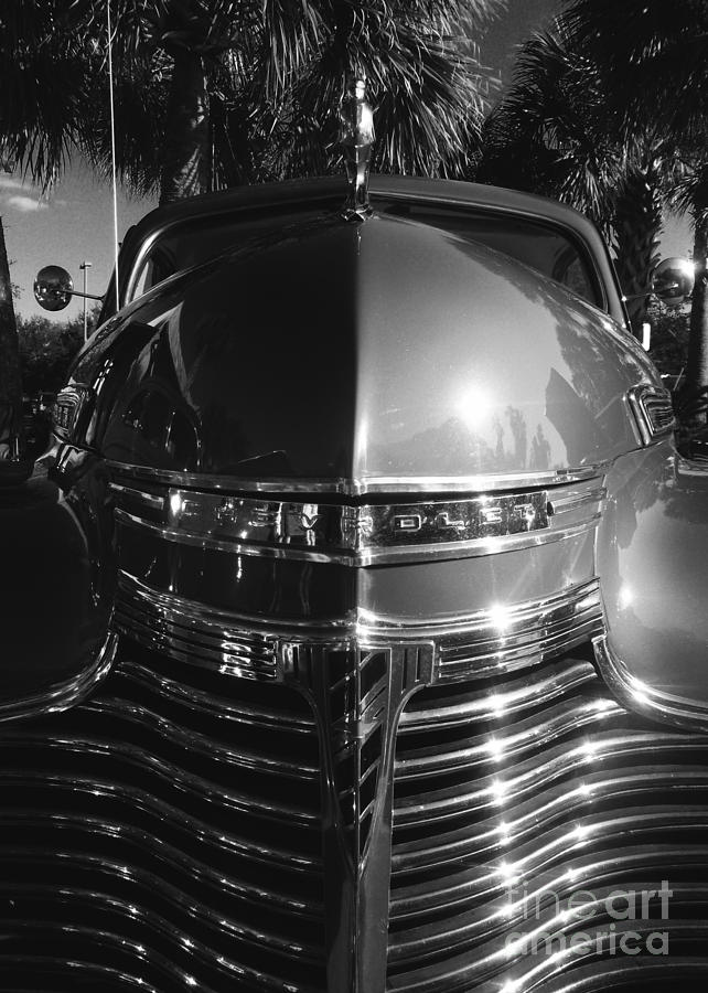 Classic Cars - 1941 Chevy Special Deluxe Business Coupe - hood and grille - black and white Photograph by Jason Freedman
