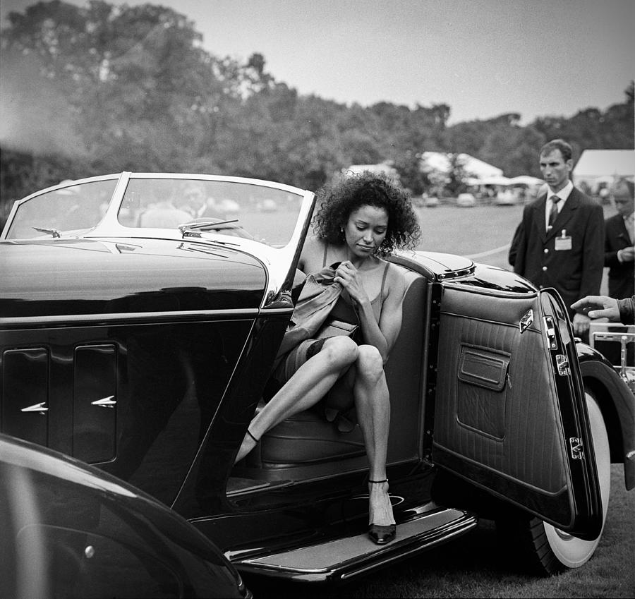 miss and cars - Page 23 Classic-cars-and-a-classic-lady-cyril-jayant