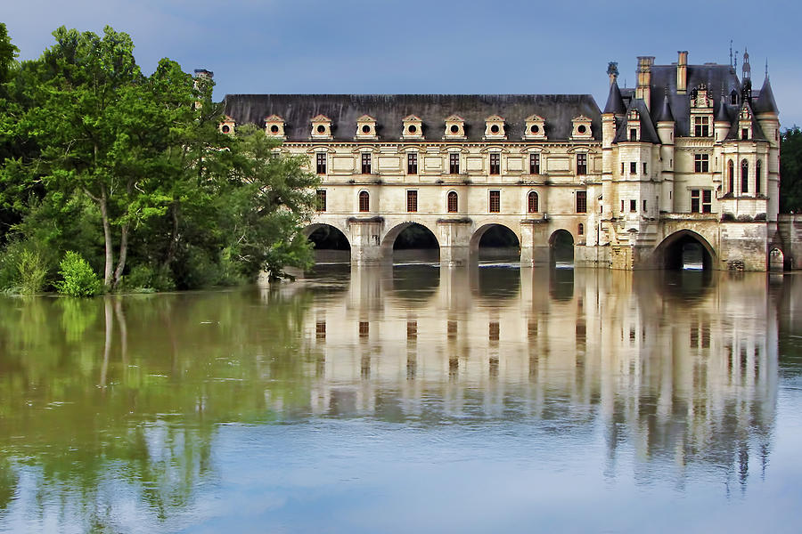 Cher Photograph - Classic Chenonceau by Nikolyn McDonald