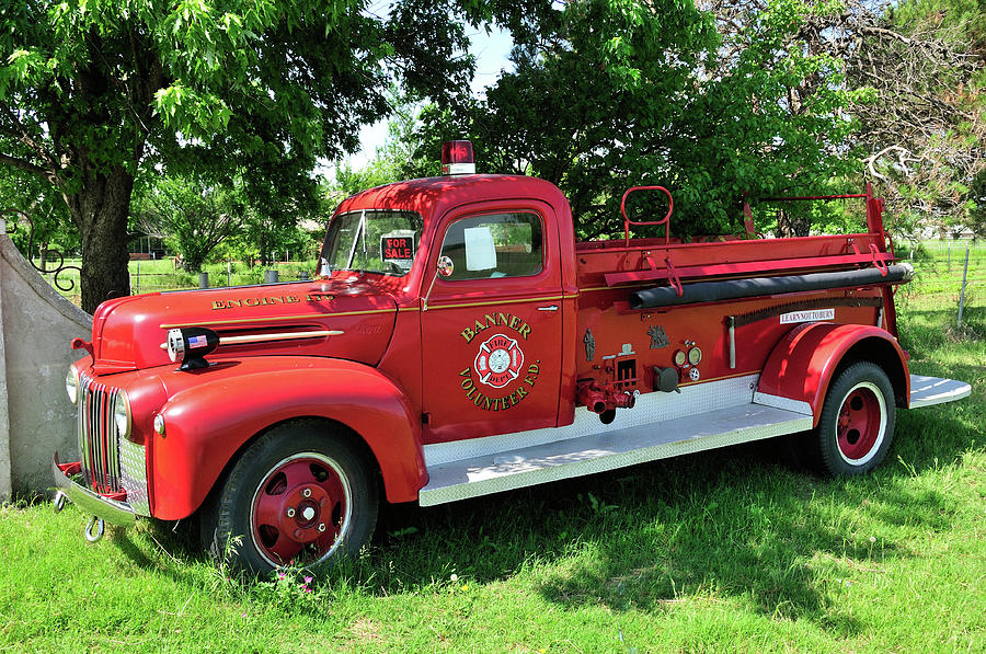 Classic Fire Truck Photograph by Betty LaRue