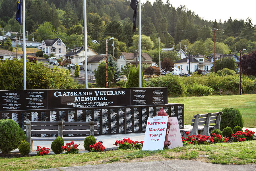 Clatskanie Veterans Memorial Photograph by Tom Cochran