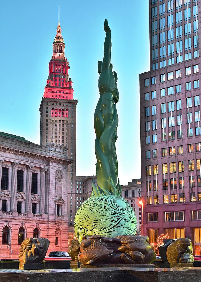 Cleveland Photograph - Cleveland Statue Sunset by Frozen in Time Fine Art Photography