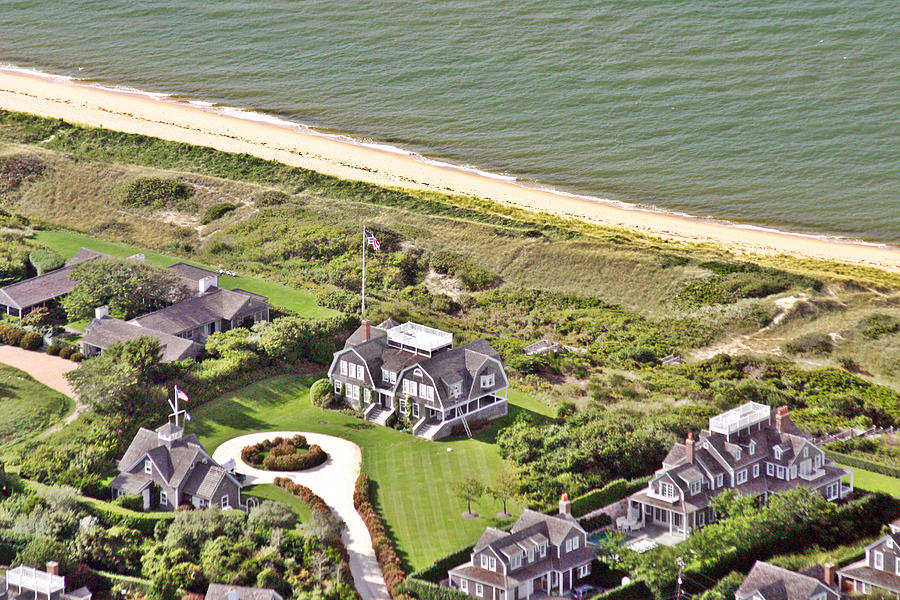 Cliff Road Houses Nantucket Island 4 Photograph by Duncan Pearson