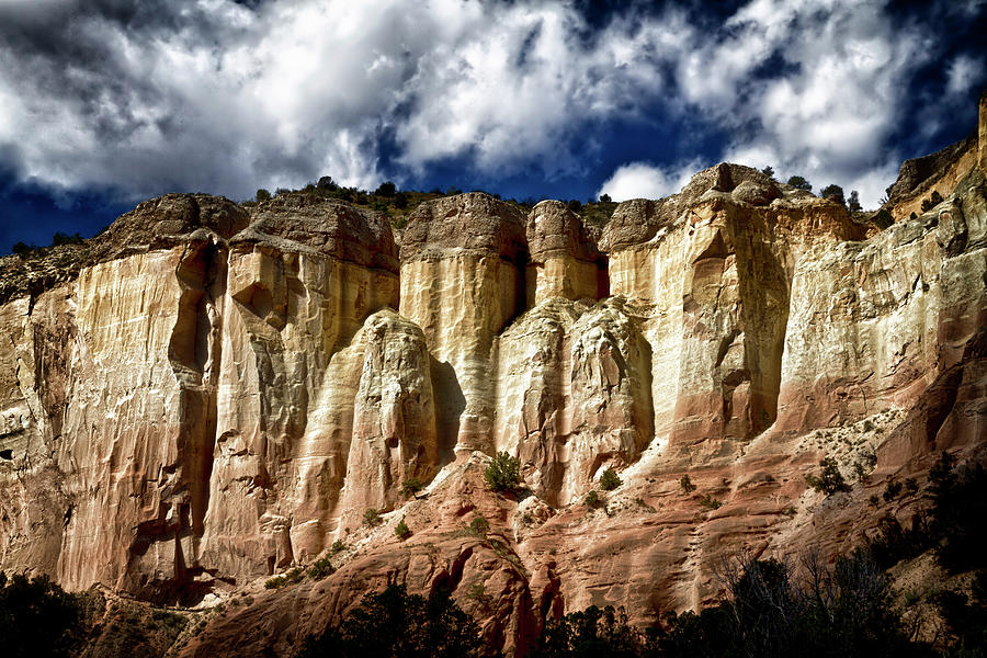 Cliffs at Echo Amphitheater Photograph by Robert Woodward