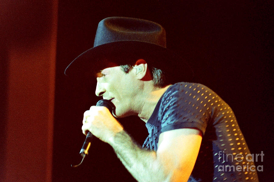 Clint Black Photograph - Clint Black-0840 by Gary Gingrich Galleries