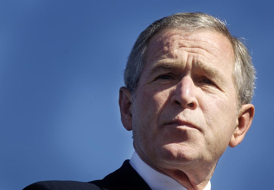 Close Up Of President George W. Bush Photograph by Everett - Fine Art ...