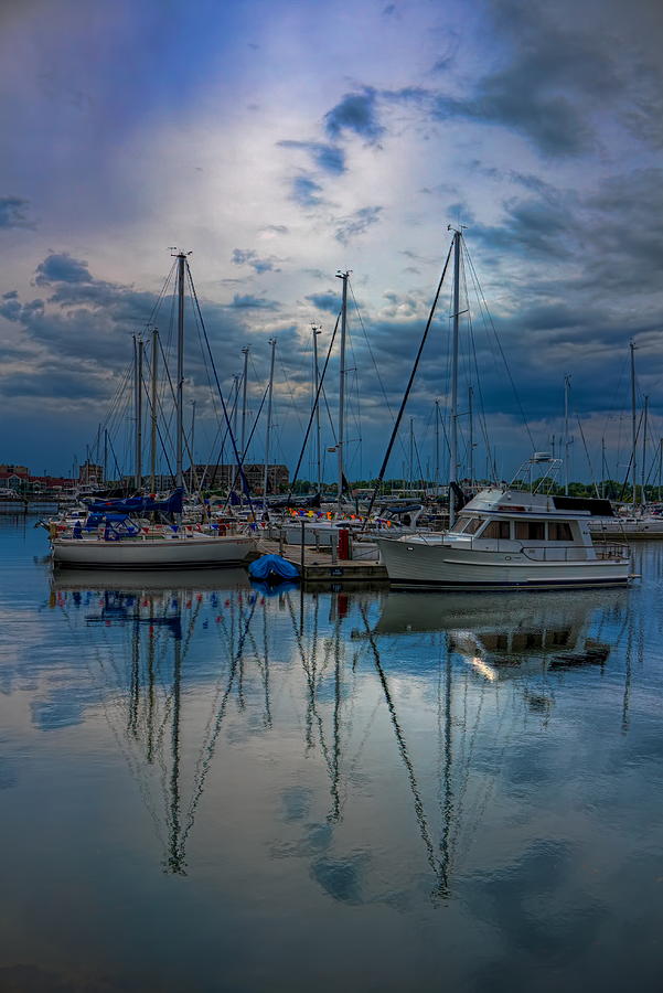 Cloudy Afternoon at Reefpoint Marina Photograph by Dale Kauzlaric