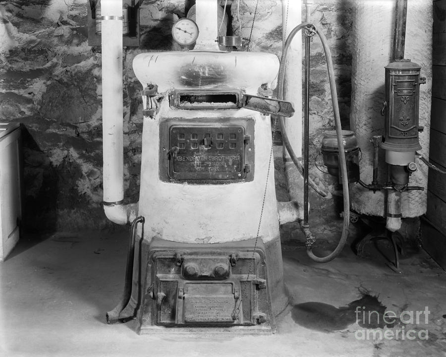 Coal Burning Home Furnace, C.1920-30s Photograph by H. Armstrong Roberts/ClassicStock