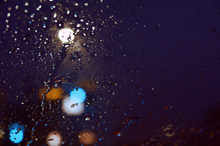 Winter Photograph - Coarse bokeh rain by Koji Nakagawa