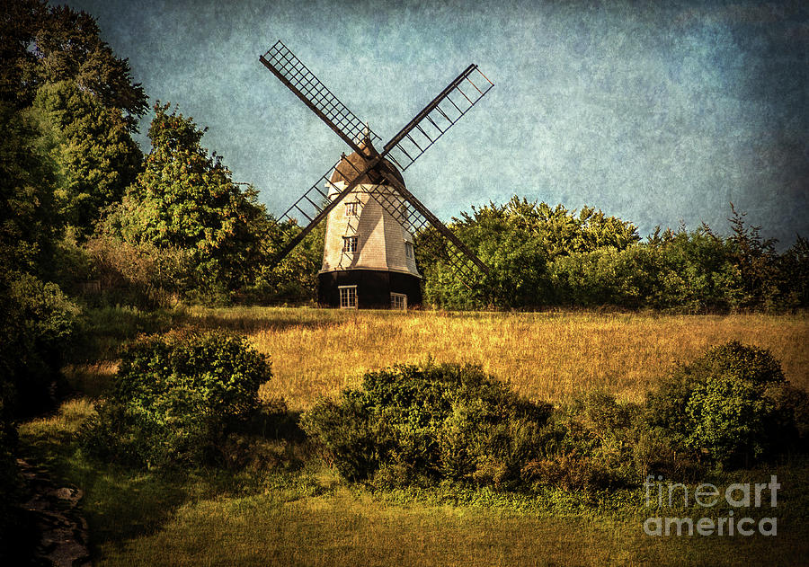 Cobstone Windmill Above Turville Photograph by Ian Lewis - Fine Art America