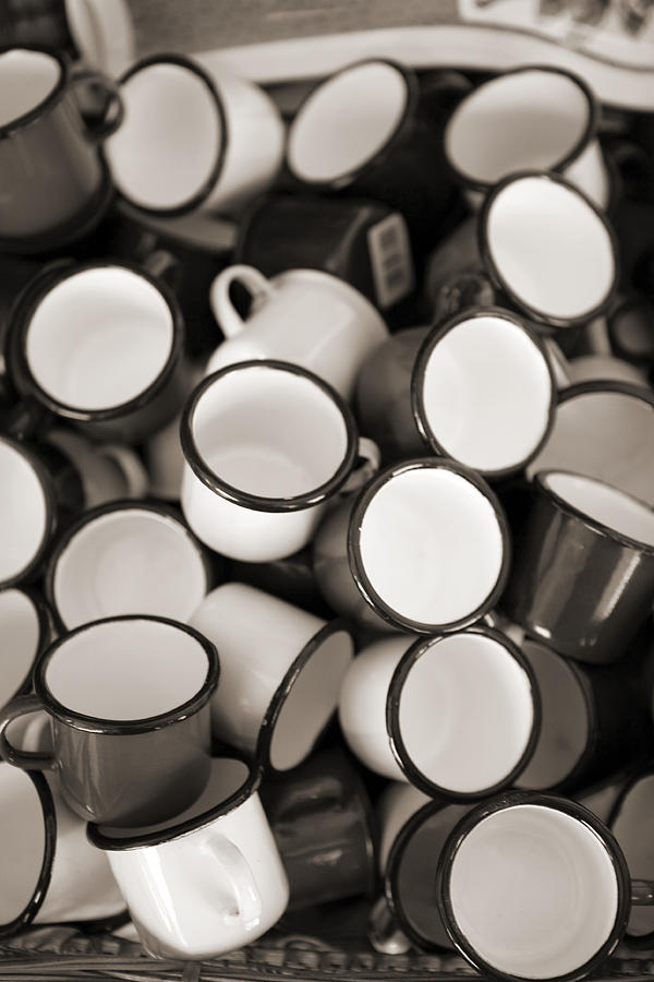 Coffee Photograph - Coffe Cups 2 by Marilyn Hunt