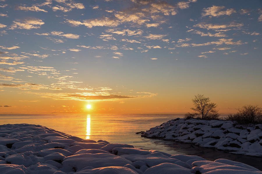 Cold Beauty - Frigid Winter Sunrise on the Lake Photograph by Georgia Mizuleva