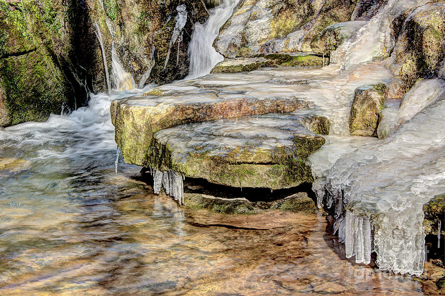 Cold Feet by Wanda Krack Cold Feet by Wanda Krack