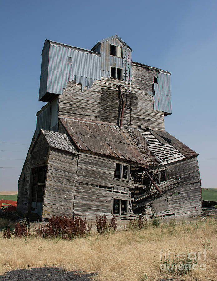 Collapsible Barn Photograph by John Greco