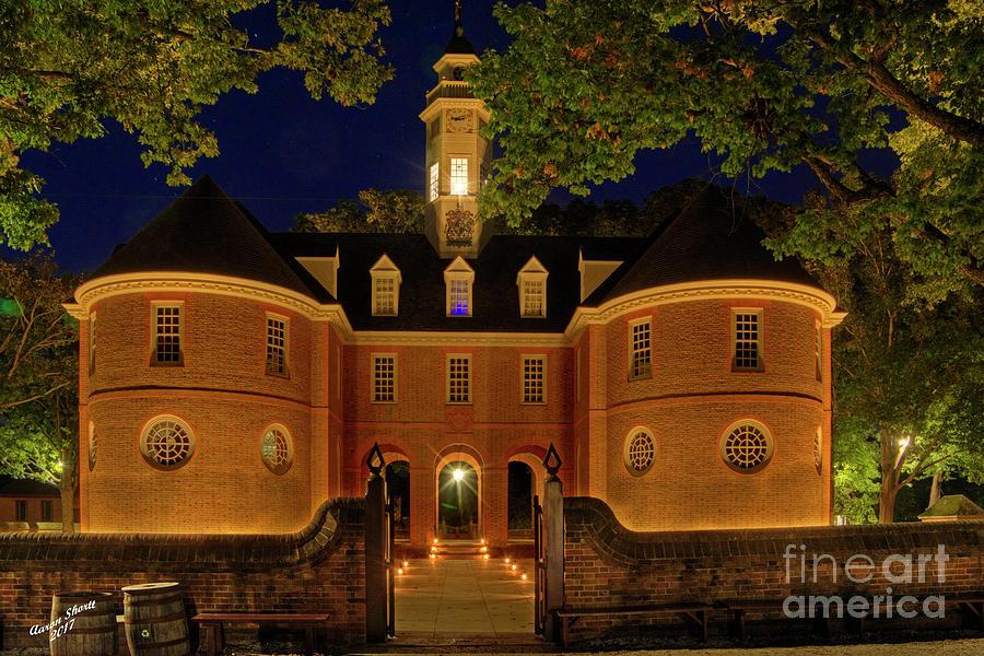 Colonial Capital at Night Photograph by Aaron Shortt | Fine Art America