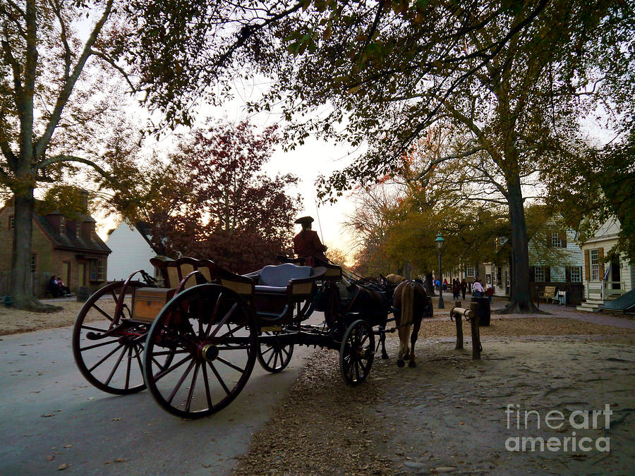Colonial Carriage at Dusk Photograph by Rachel Morrison