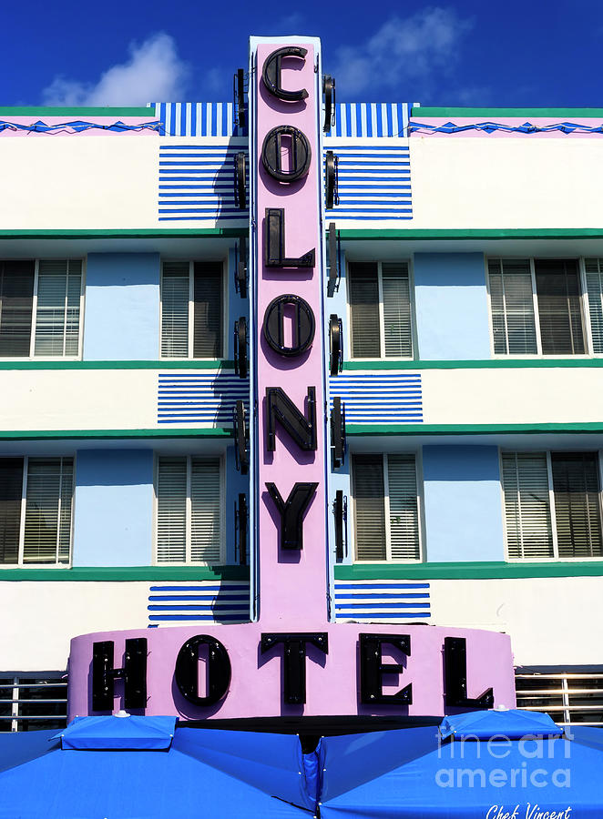 Colony Hotel South Beach Photograph by John Rizzuto