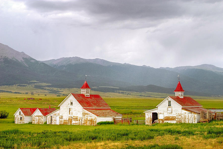 Colorado Farm Barns Photo Photograph by Peter J Sucy