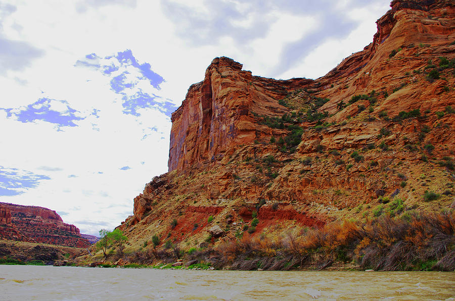 Escape to Colorado's Big Bend: Where the Mountains Meet the River