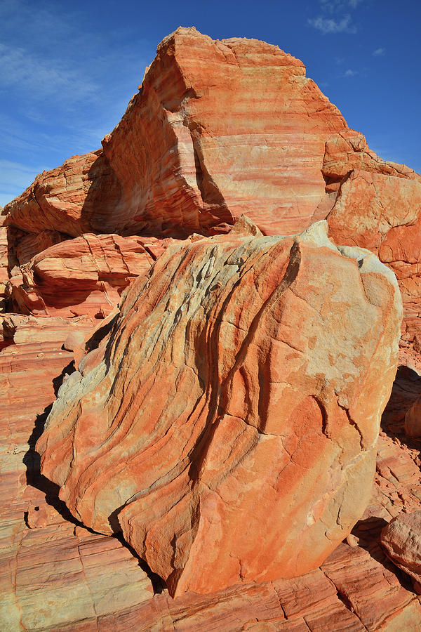 Colorful Sandstone of Wash 3 in Valley of Fire Photograph by Ray Mathis