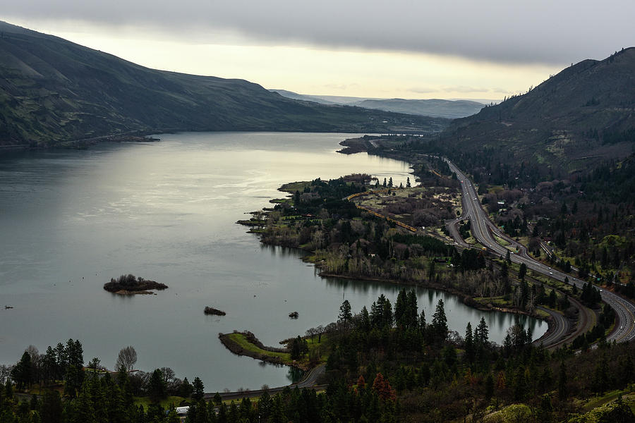 Columbia from Rowena Crest Photograph by Tom Cochran