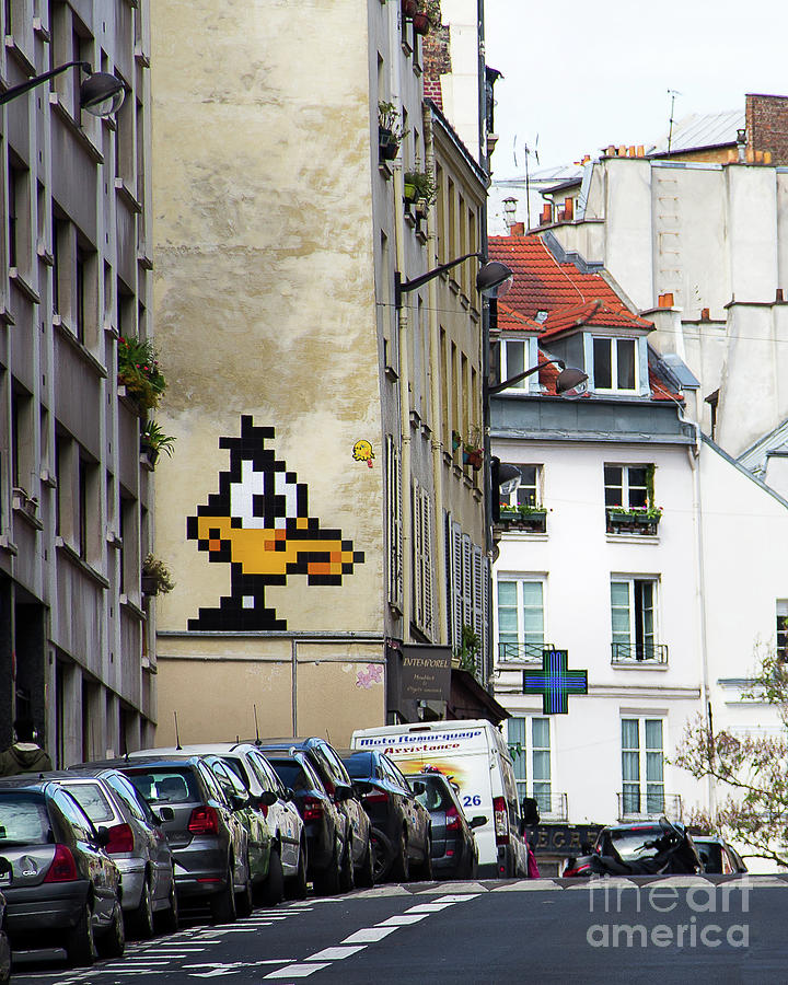 Comic Paris Photograph