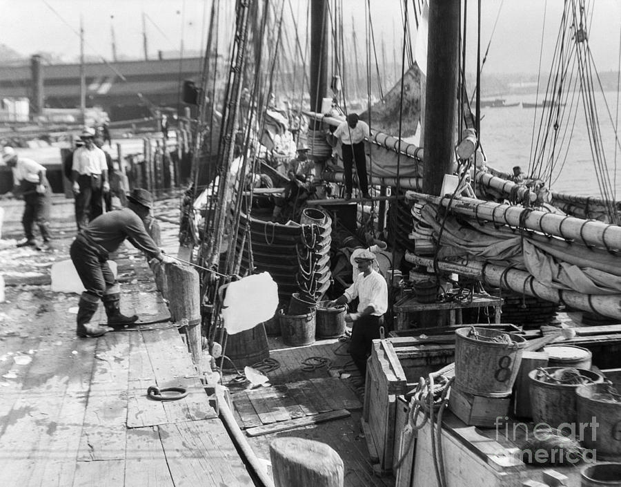 Commercial Fishing Boat, C.1920-30s Photograph by H. Armstrong Roberts/ClassicStock