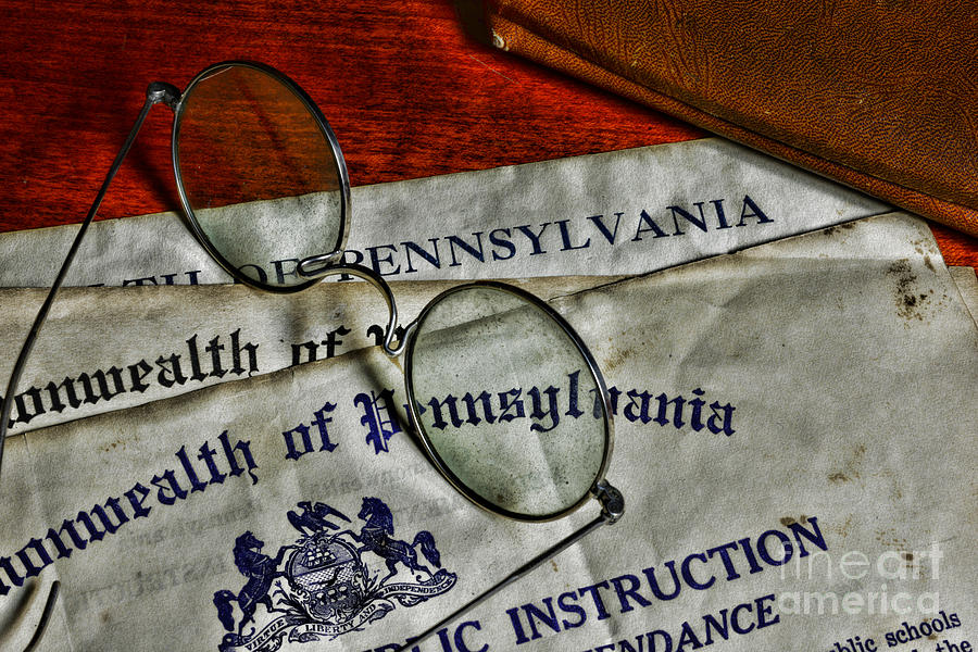 Vintage Photograph - Commonwealth of Pennsylvania by Paul Ward