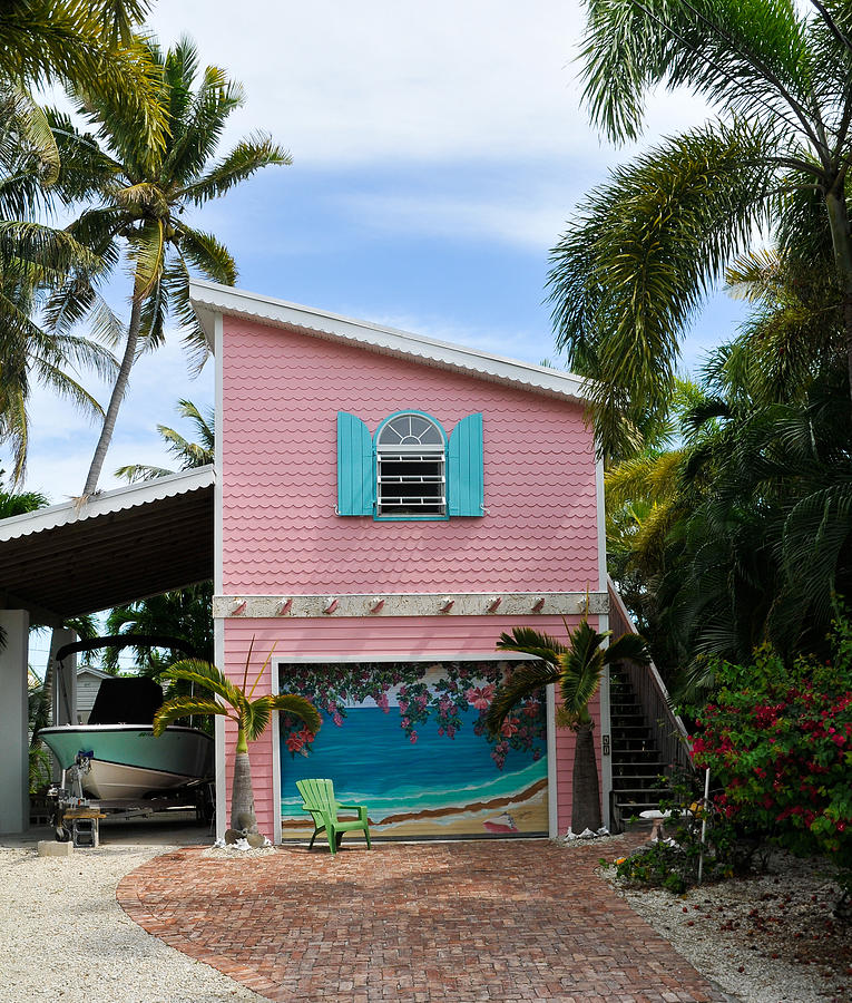 Conch Key Pink Cottage 1 Photograph by Ginger Wakem