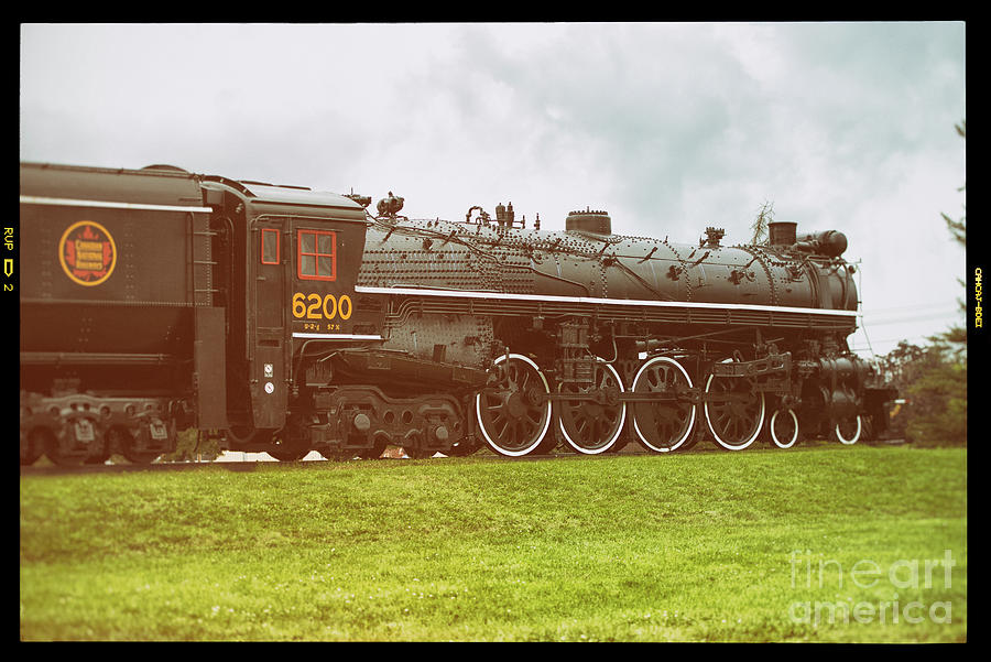 Confederation  Steam Locomotive 6200 - View-1 Photograph