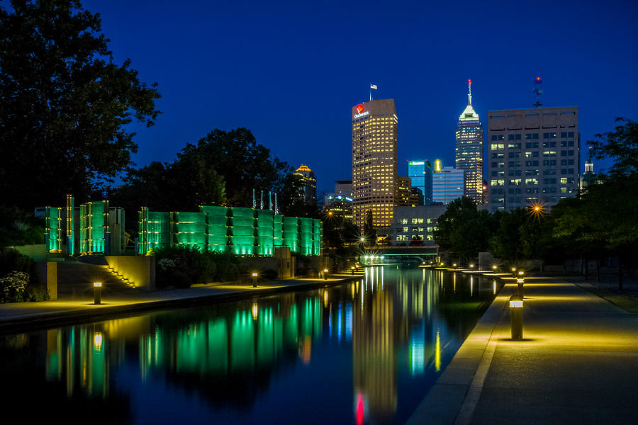 Indianapolis Photograph - Congressional Medal of Honor Memorial by Ron Pate