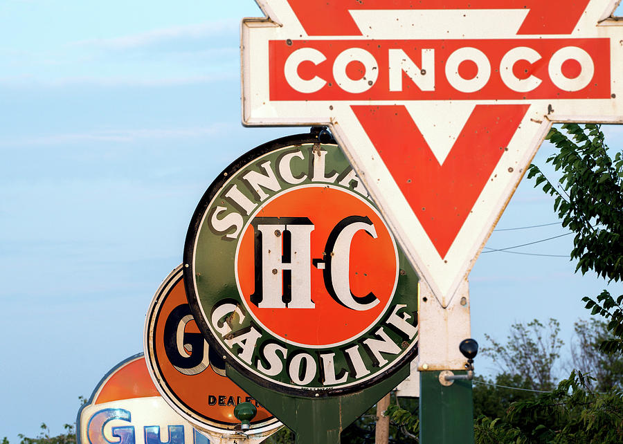 Conoco Sign 081117 Photograph by Rospotte Photography - Fine Art America