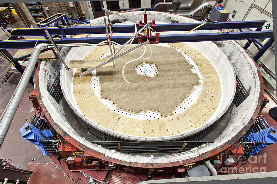 University Of Arizona Photograph - Construction Of Floor For Gmt Mirror 3 by Inga Spence