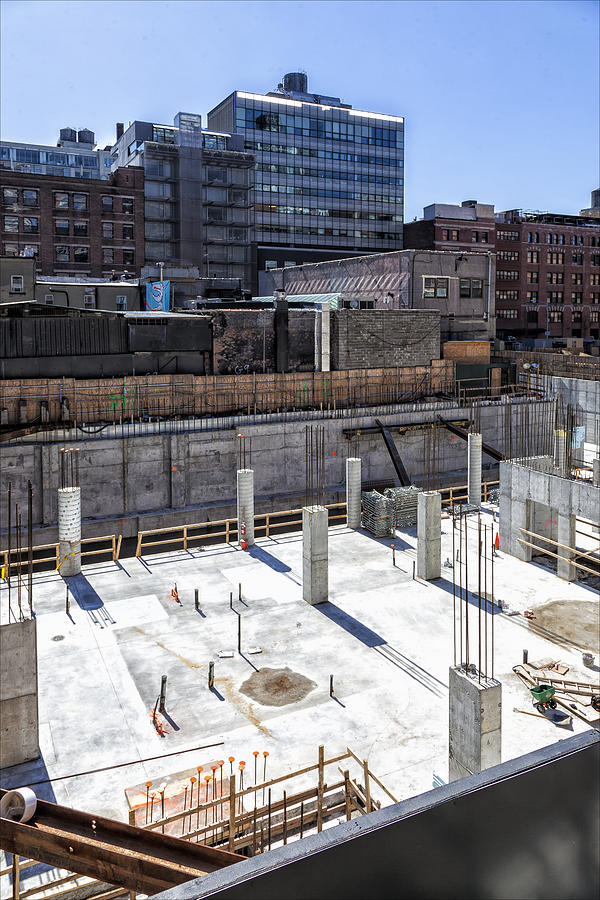 Architecture Photograph - Construction Site NYC by Robert Ullmann