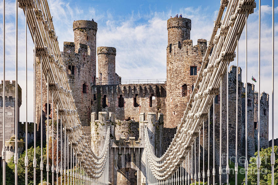 Conwy Castle Wales Photograph by Colin and Linda McKie