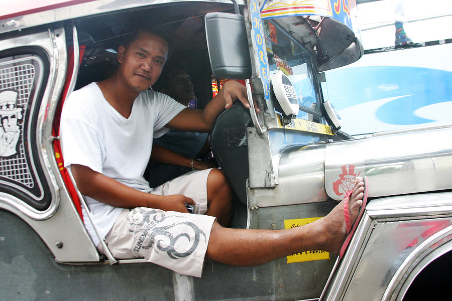 The Philippines Photograph - Cooling my feet by Jez C Self
