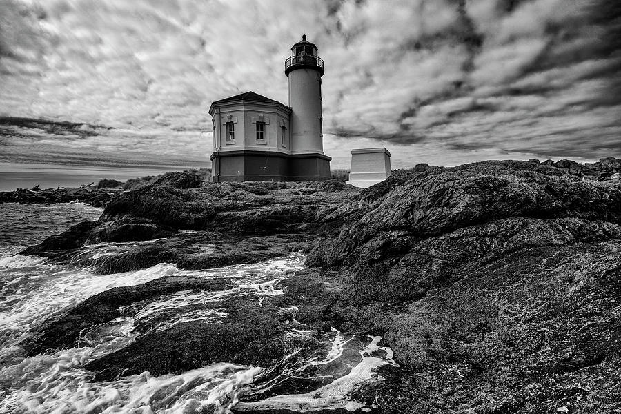 Coquille lighthouse Bandon Oregon Photograph by Vishwanath Bhat