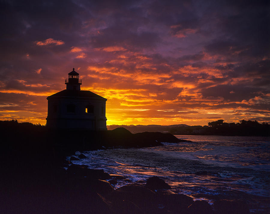 Coquille River Lighthouse Sunrise Photograph by Robert Potts
