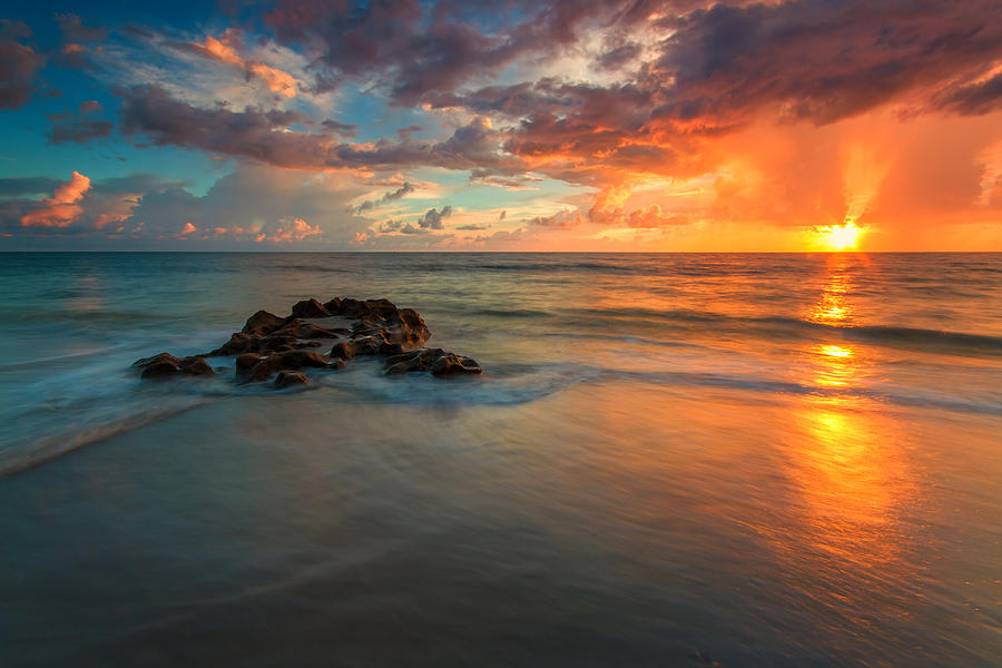 Coral Cove Park Sunrise Photograph by Stefan Mazzola