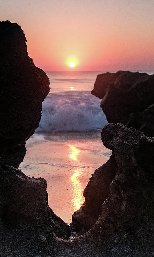 Coral Cove Sunrise Photograph by Joe Kopp