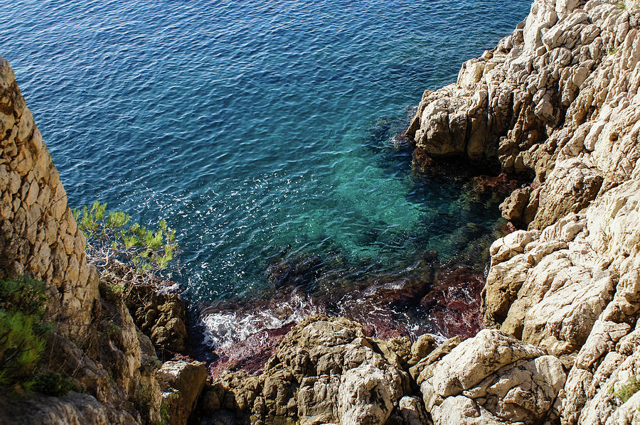 Cote D Azur - Clear Mediterranean Silk and Rugged Limestone Photograph by Georgia Mizuleva