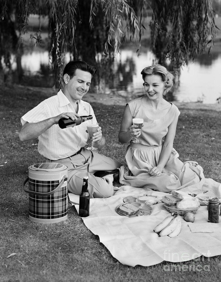 Couple Having A Summer Picnic, C.1950s Photograph by H. Armstrong Roberts/ClassicStock