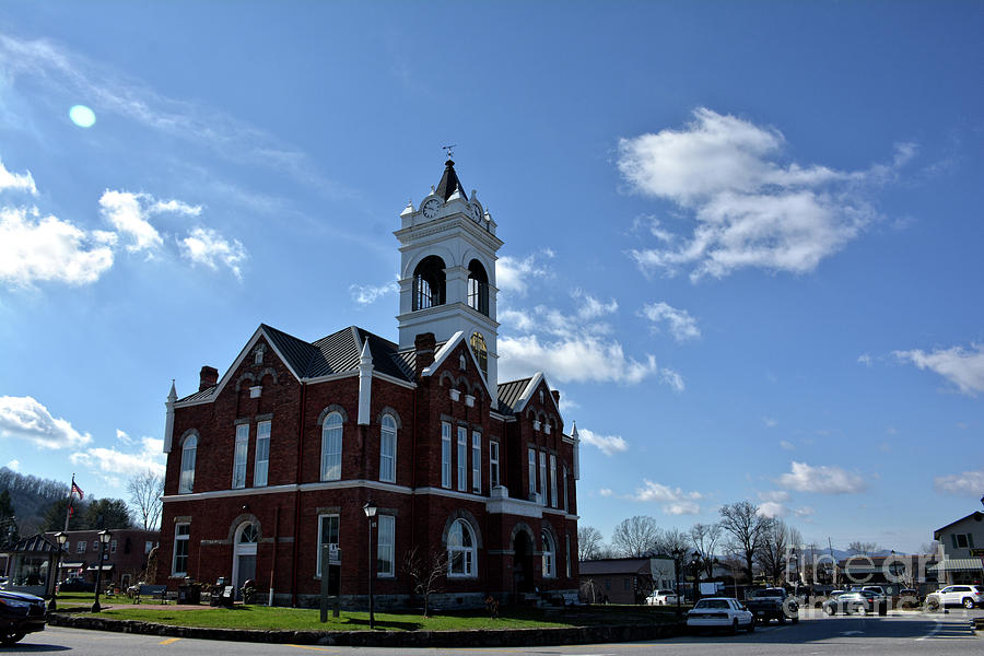 Courthouse of Blairsville Photograph by FineArtRoyal Joshua Mimbs ...