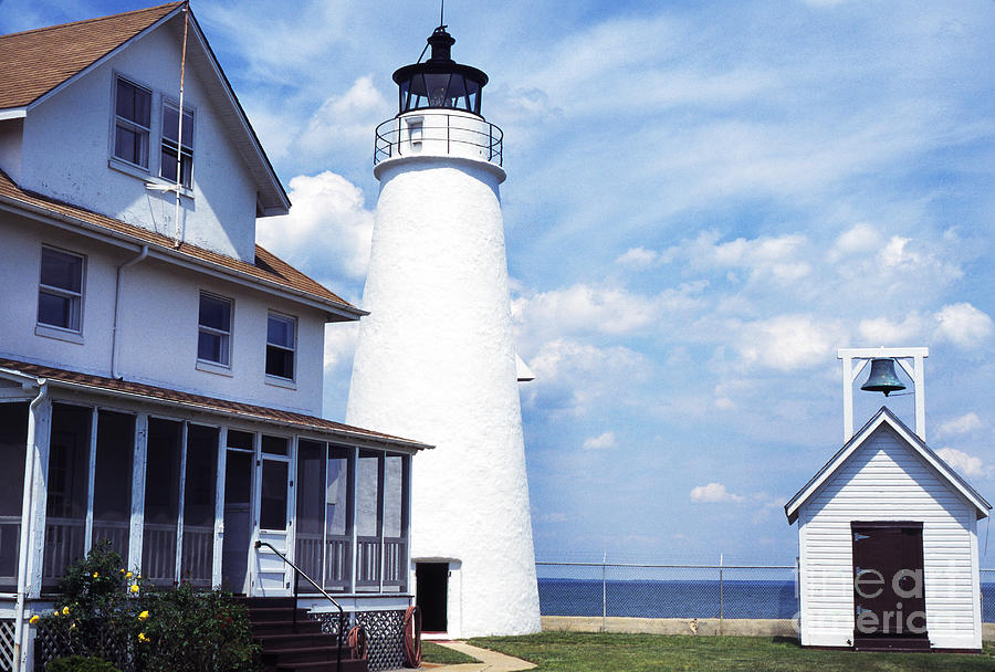 Cove Point Lighthouse Chesapeake Bay Photograph by Thomas R Fletcher