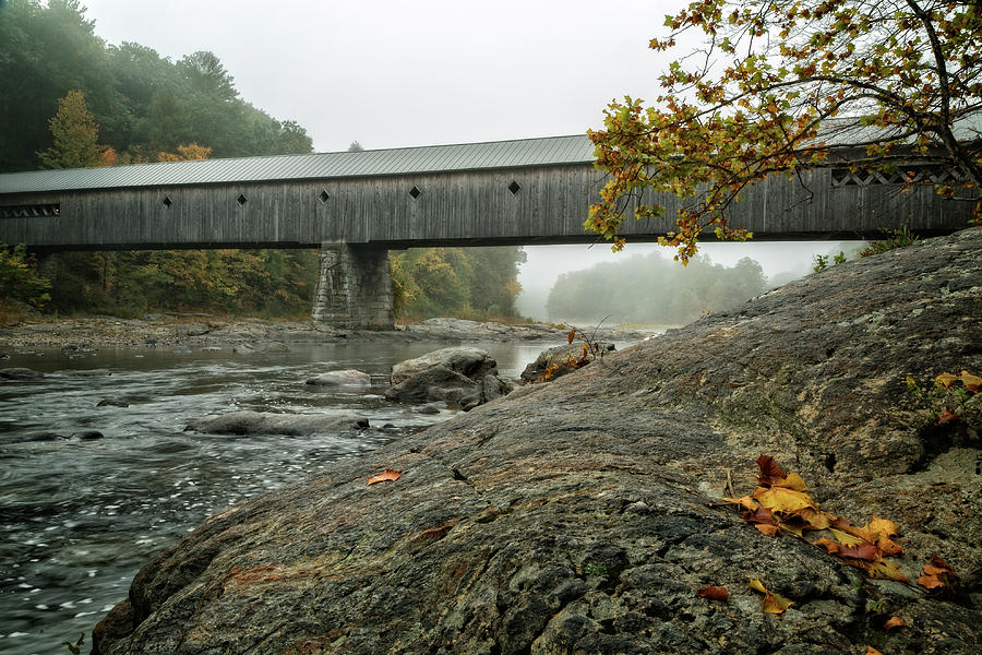 Covered Bridge in Vermont Photograph by Steven Upton