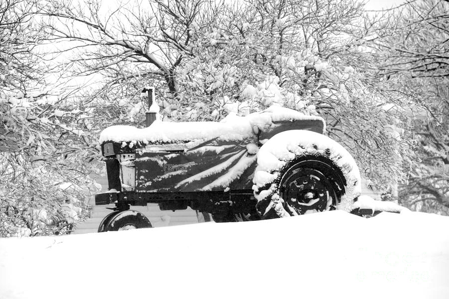Covered Tractor 9462 Photograph by Ken DePue