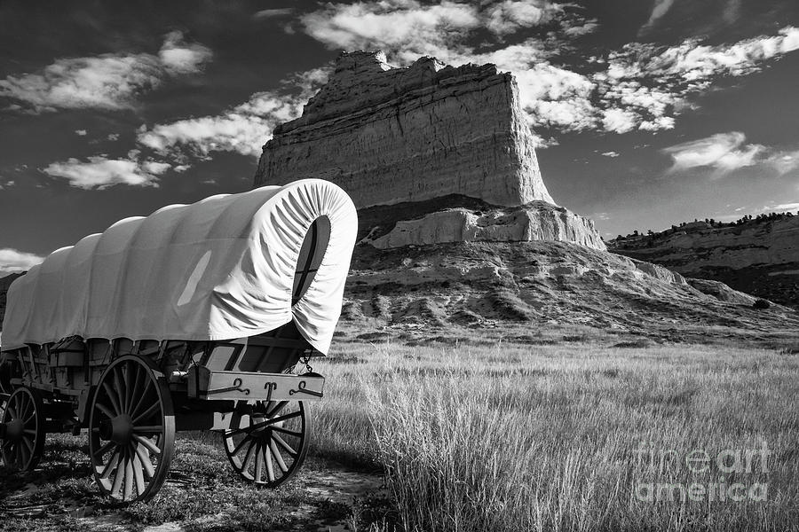 Covered Wagon and Eagle Rock 2 Photograph by Bob Phillips